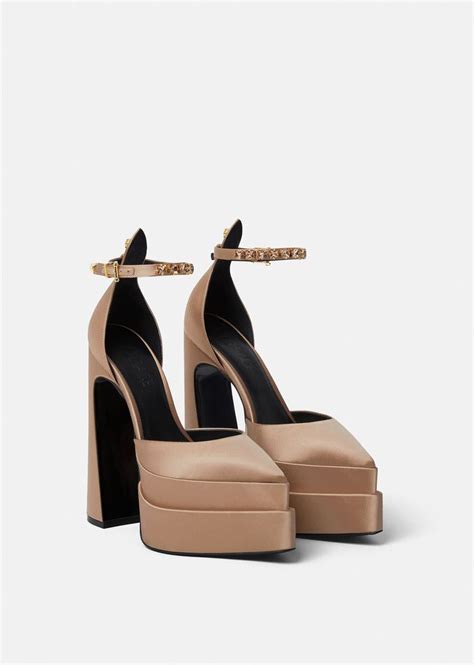 pigiami versace 12-69|Women's Designer Pumps & Slingbacks Heels .